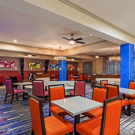 Holiday Inn Express & Suites Houston East By Ihg Екстер'єр фото