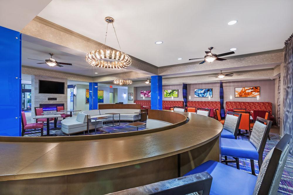 Holiday Inn Express & Suites Houston East By Ihg Екстер'єр фото