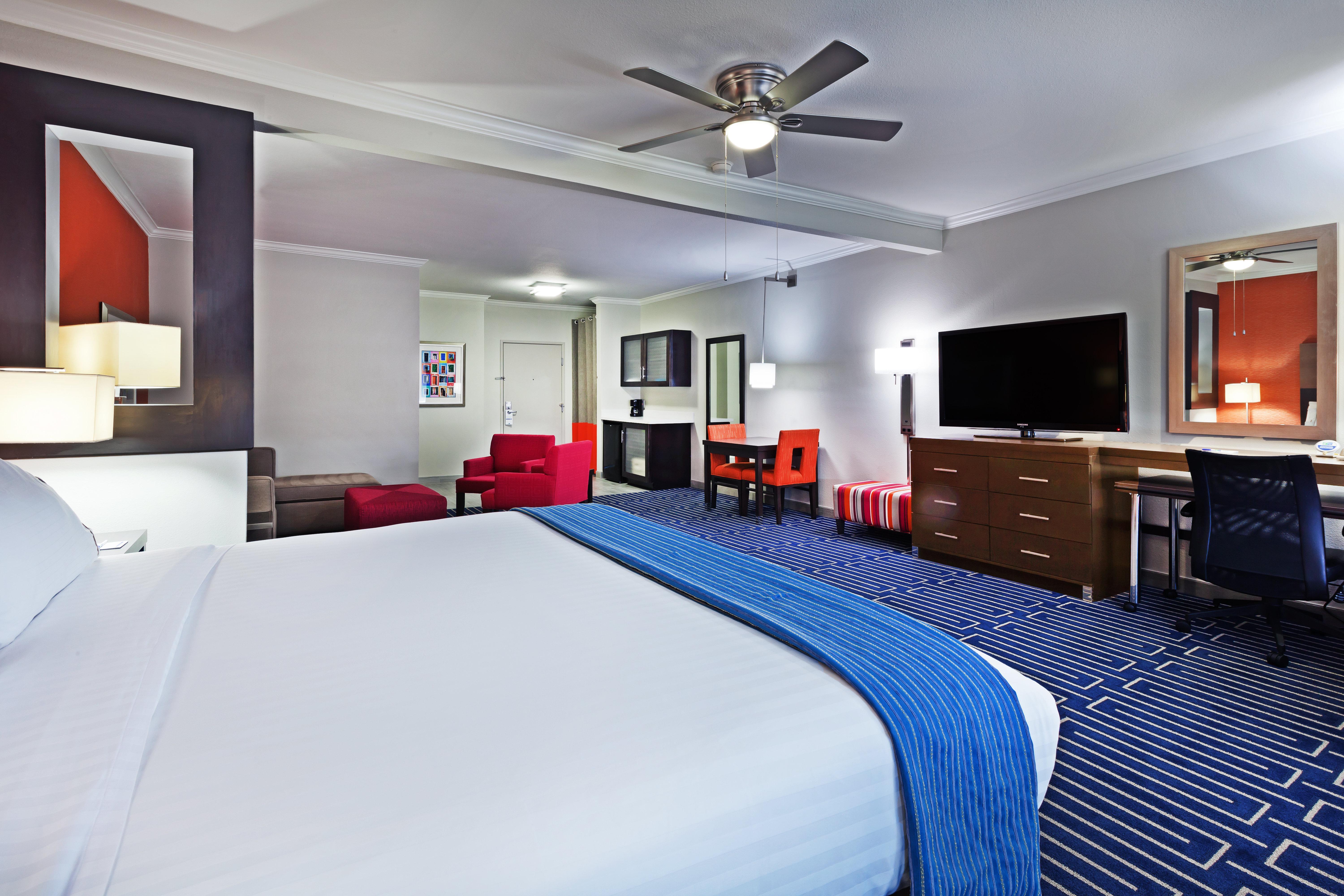 Holiday Inn Express & Suites Houston East By Ihg Екстер'єр фото