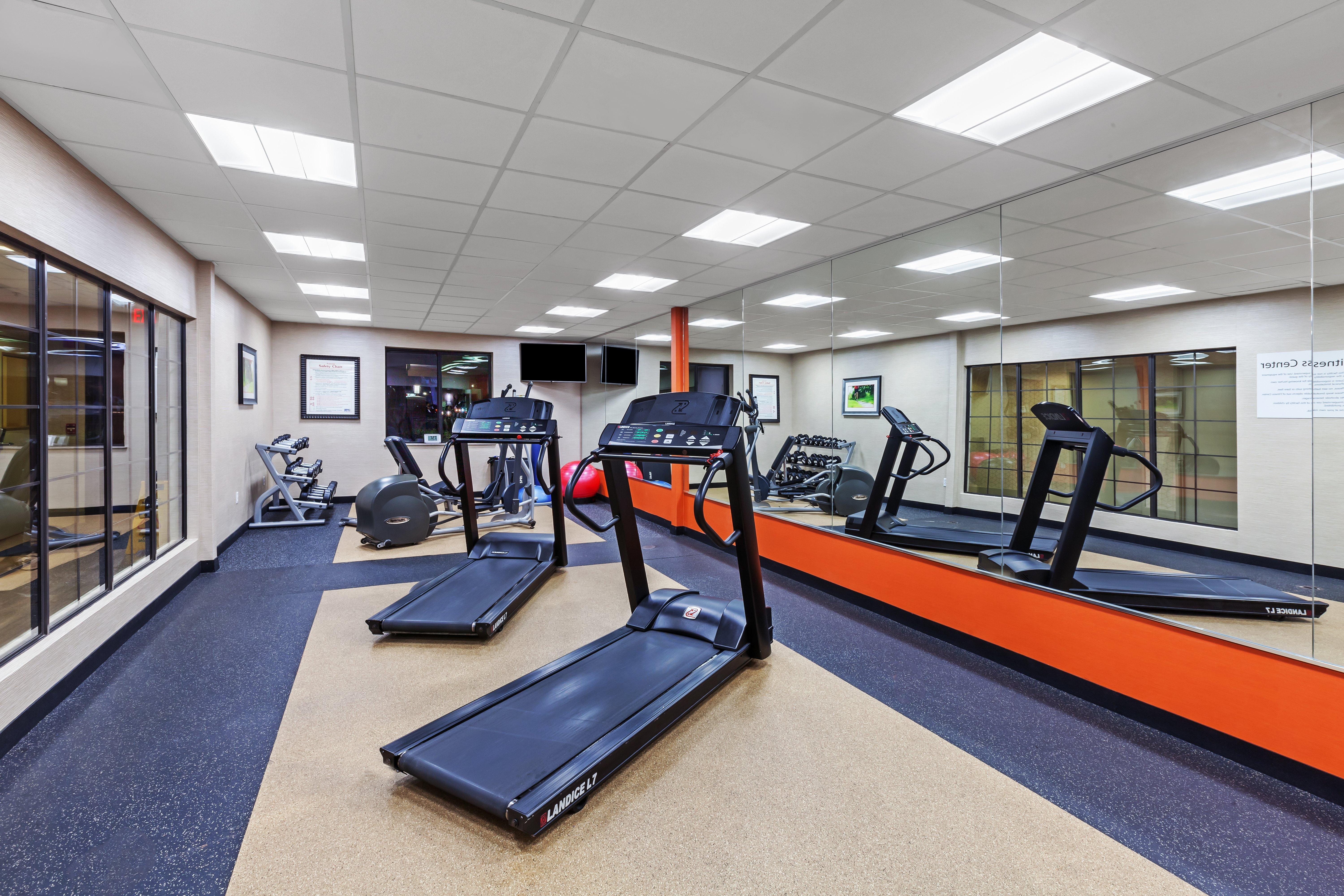 Holiday Inn Express & Suites Houston East By Ihg Екстер'єр фото