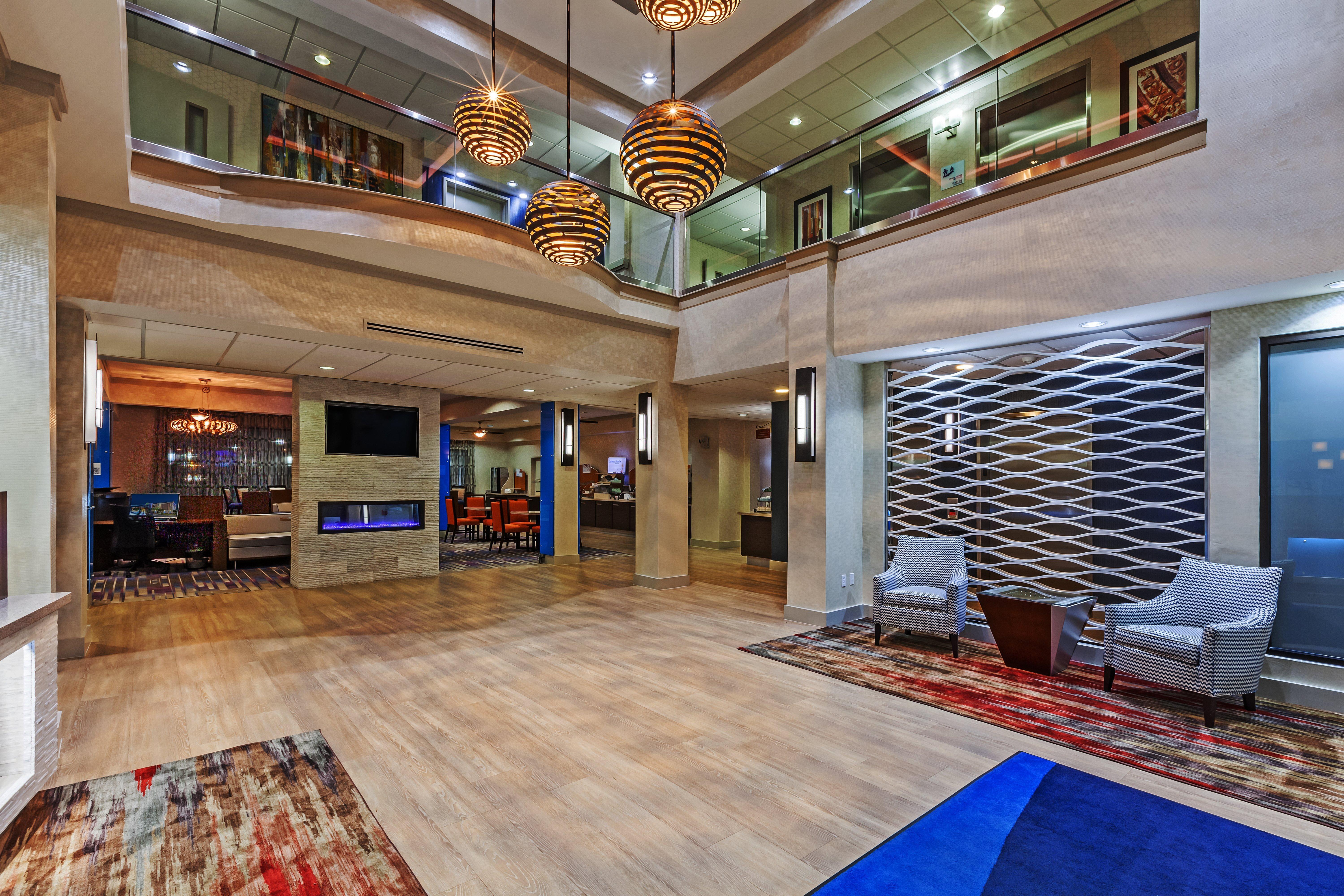 Holiday Inn Express & Suites Houston East By Ihg Екстер'єр фото