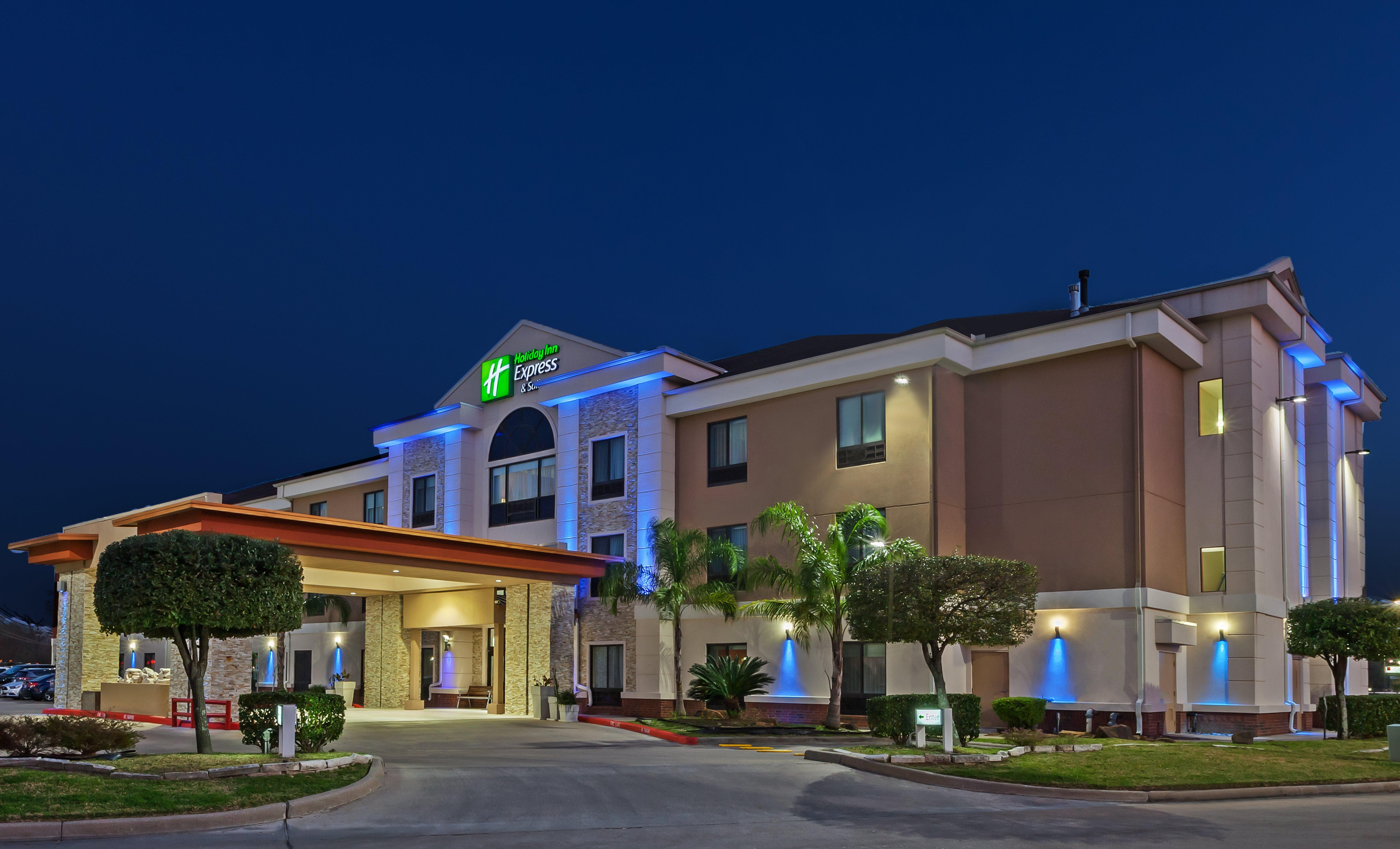 Holiday Inn Express & Suites Houston East By Ihg Екстер'єр фото