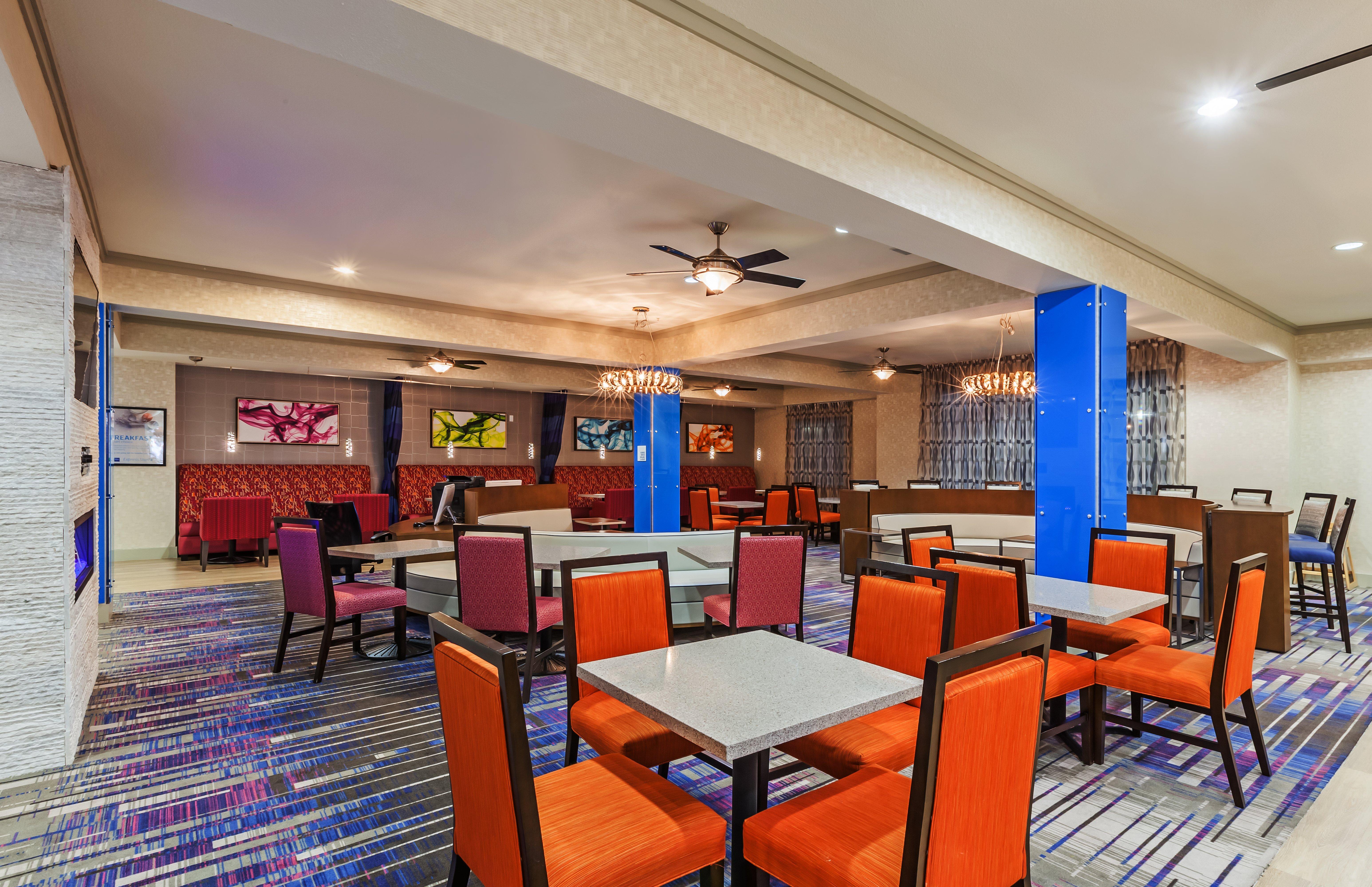 Holiday Inn Express & Suites Houston East By Ihg Екстер'єр фото