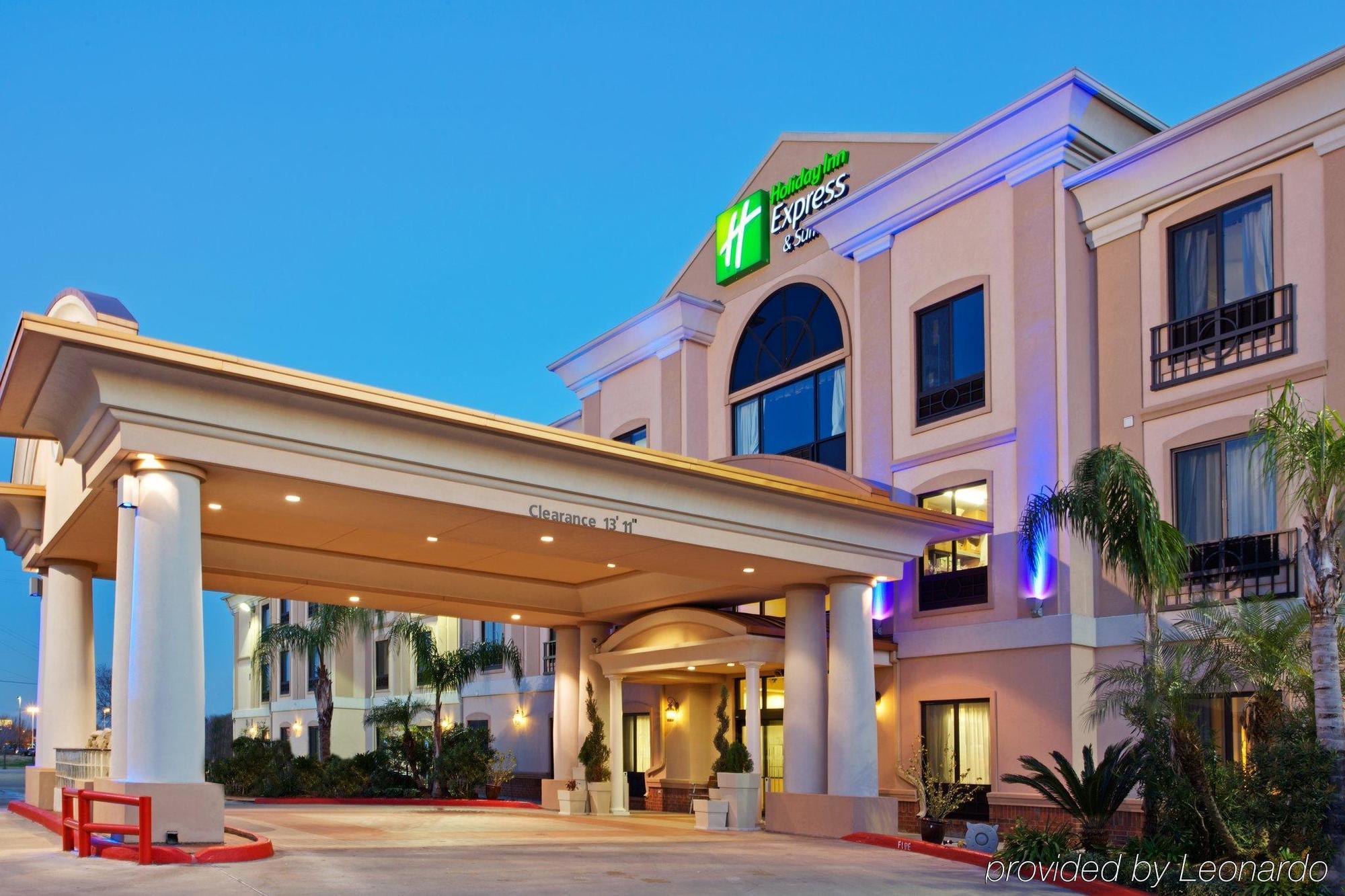 Holiday Inn Express & Suites Houston East By Ihg Екстер'єр фото