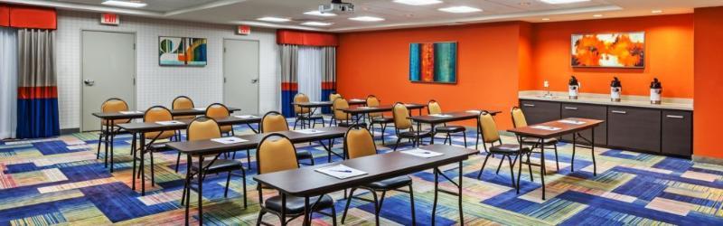 Holiday Inn Express & Suites Houston East By Ihg Екстер'єр фото